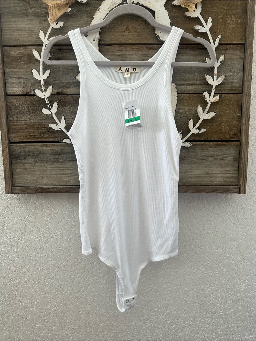 AMO White Ribbed Tank Bodysuit ladies size large NWT